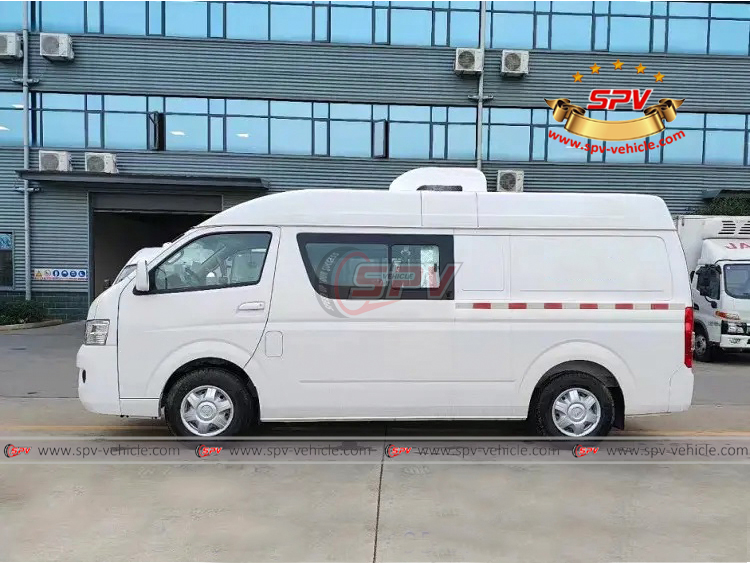 Panel Refrigerated Vans Foton - Left Side